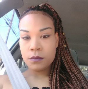 Meet your Posher, Erica